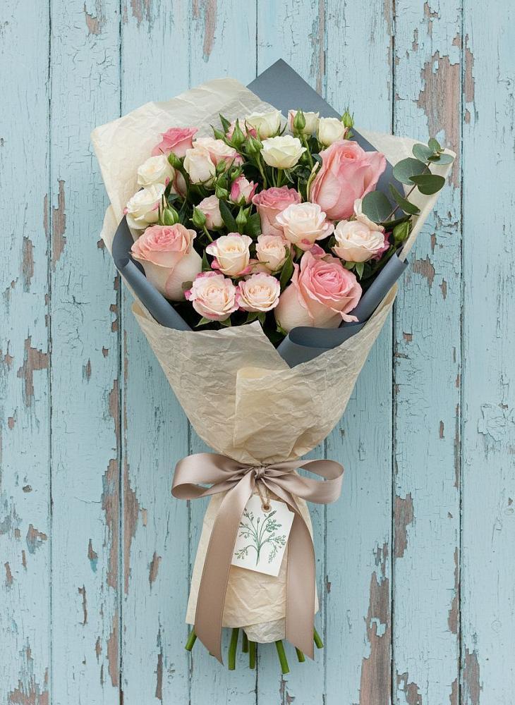 Букет цветов из: Розы в Шугарово