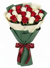 Букет Микс из красных и белых роз #REPLACE_PRED# Шугарово