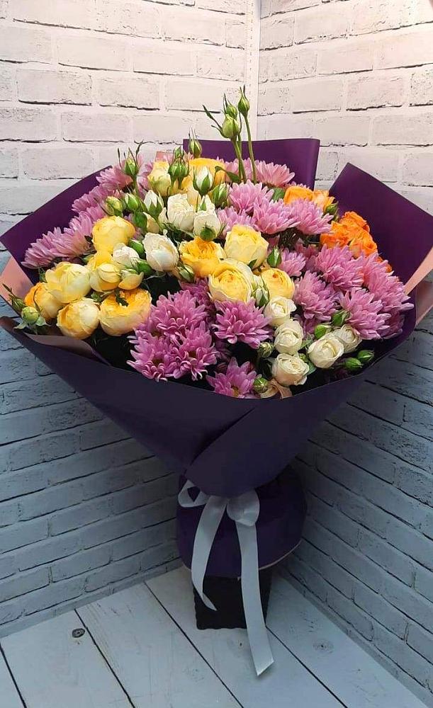 Букет цветов из: Хризантемы и Розы в Шугарово
