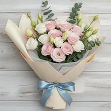 Букет цветов из:  Лизиантусы в Шугарово