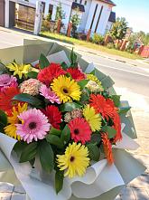 Букет цветов из:  Герберы #REPLACE_PRED# Шугарово