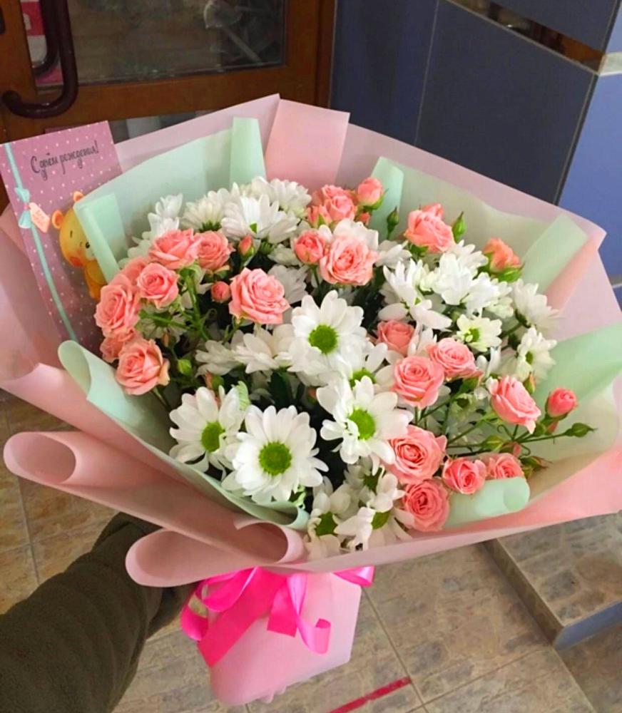 Букет цветов из: Розы и Хризантемы в Шугарово