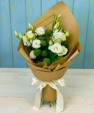 Букет цветов из:  Хризантемы и Лизиантусы #REPLACE_PRED# Шугарово