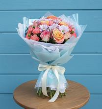 Букет цветов из:  Хризантемы и Розы в Шугарово