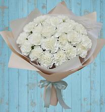 Букет цветов из:  Гвоздики в Шугарово